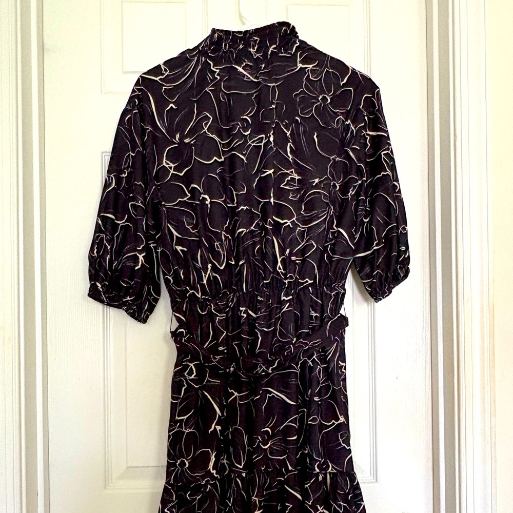 Laundry by Sheli Seagull black and white dress size 10